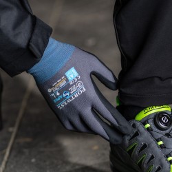 Gant de manutention déperlant-NANO- PORTWEST | Confort, durabilité, et performance technique